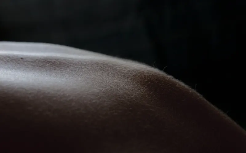 Body, photograph 3