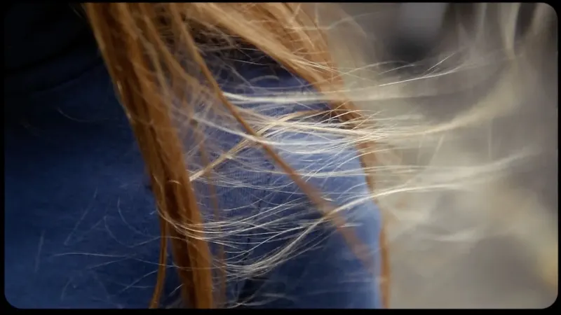 LIGHTS OUT – Eric Bergman And The Romance music video still