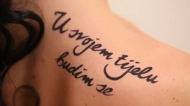 LIJEPA SAM – Petra Antolić music video still